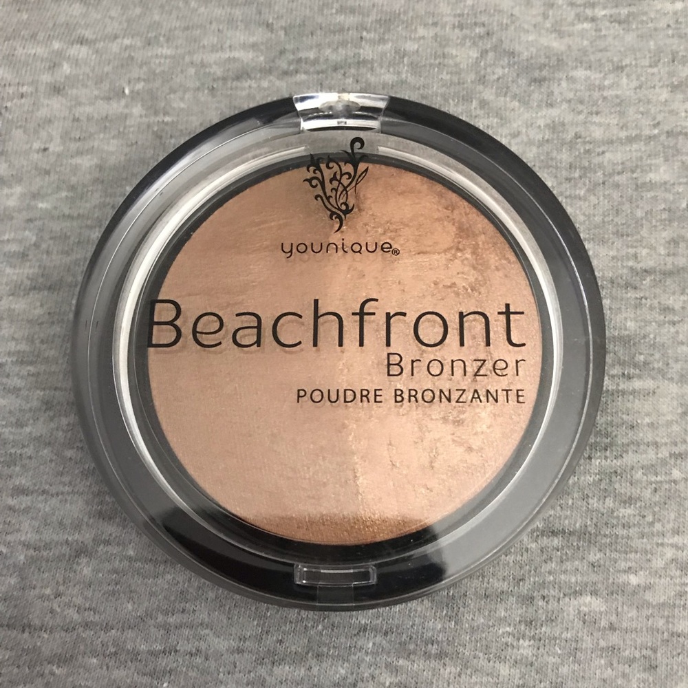 Younique Beachfront Bronzer